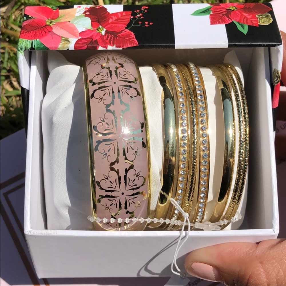 Bracelets 🛍💅🏽🥰